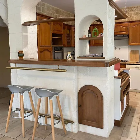 Prázdninový dům Yaor Shiatsu Yoga - Maison Avec 2 Appartements, Jacuzzi Et Acces Prive A La Riviere Ladern-sur-Lauquet