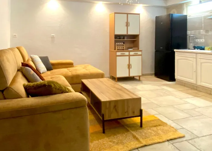 Nyaraló Maison Avec 2 Appartements, Jacuzzi Et Acces Prive A La Riviere